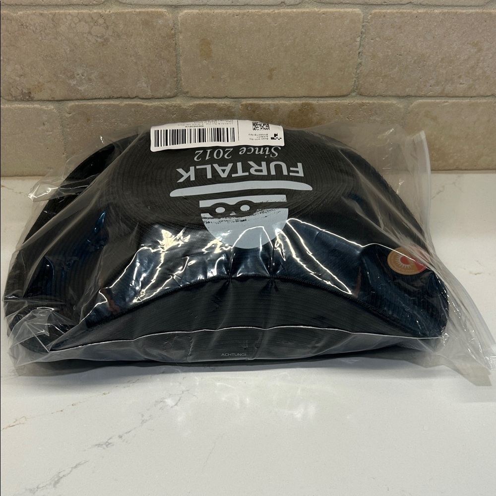 Black packable upf 80+ Wide-Brim Hat - Picture 11 of 11